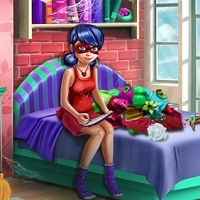 dotted_girl_highschool_room Pelit